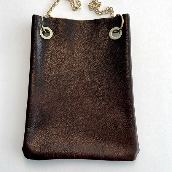 NEW Leather cell phone crossbody/pouch - Picture 4 of 11